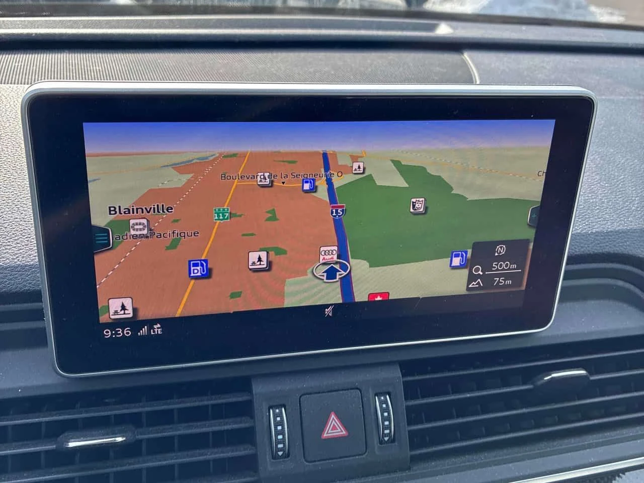 Audi SQ5 * Technik * CARFAX * ���� �� �� | Mobile.bg � ����������� 15