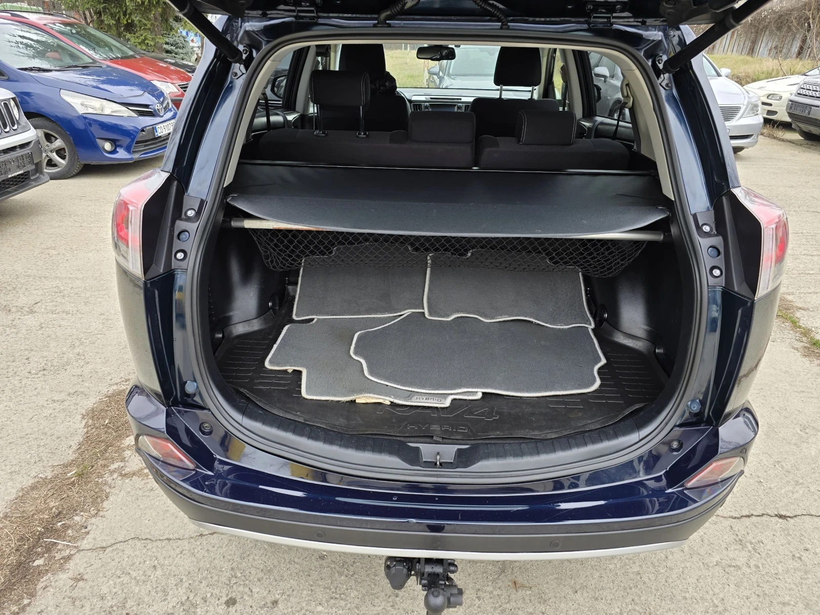 Toyota Rav4 2.5 HIBRID AWD , снимка 16 - Автомобили и джипове - 53915716