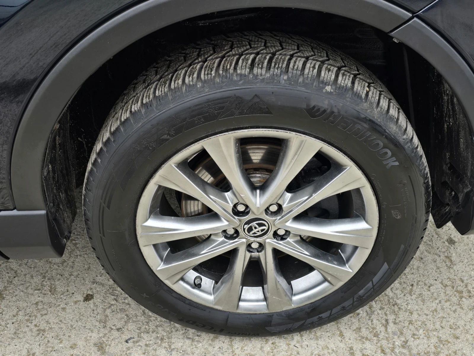 Toyota Rav4 2.5 HIBRID AWD , снимка 15 - Автомобили и джипове - 53915716