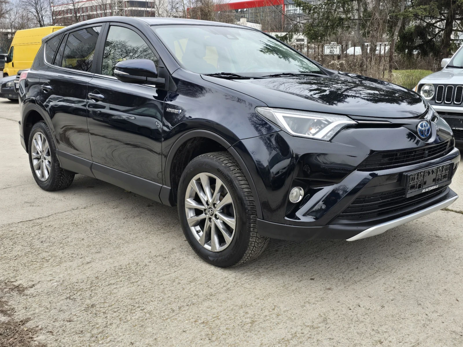 Toyota Rav4 2.5 HIBRID AWD , снимка 2 - Автомобили и джипове - 53915716