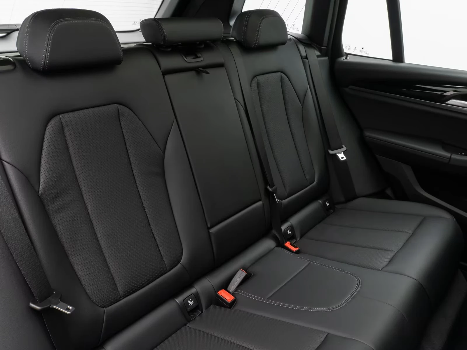 BMW X3 30i xDrive , снимка 8 - Автомобили и джипове - 54189081