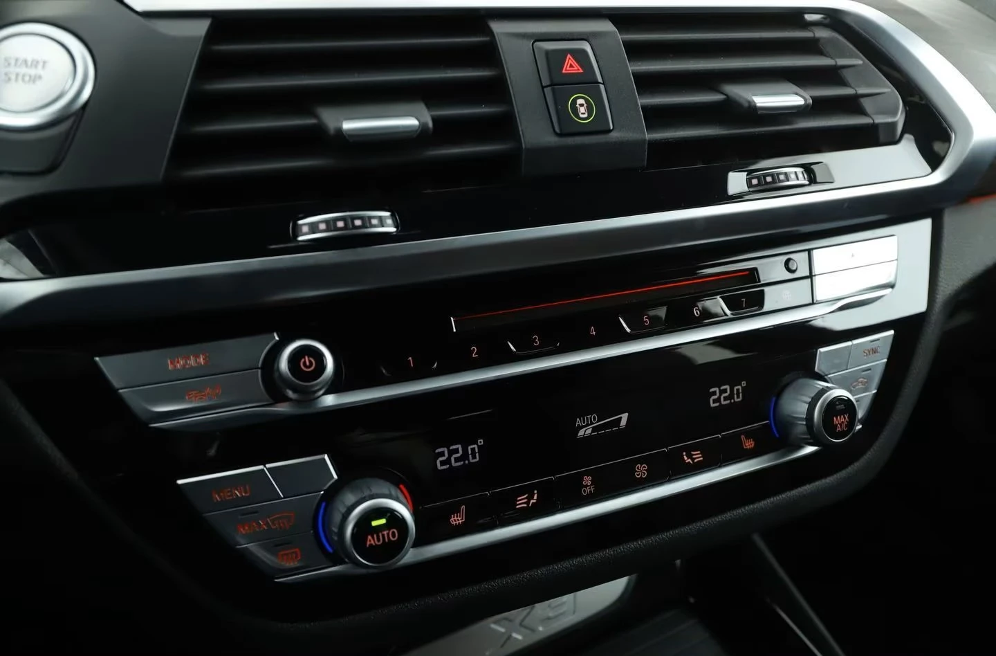 BMW X3 30i xDrive , снимка 5 - Автомобили и джипове - 54189081