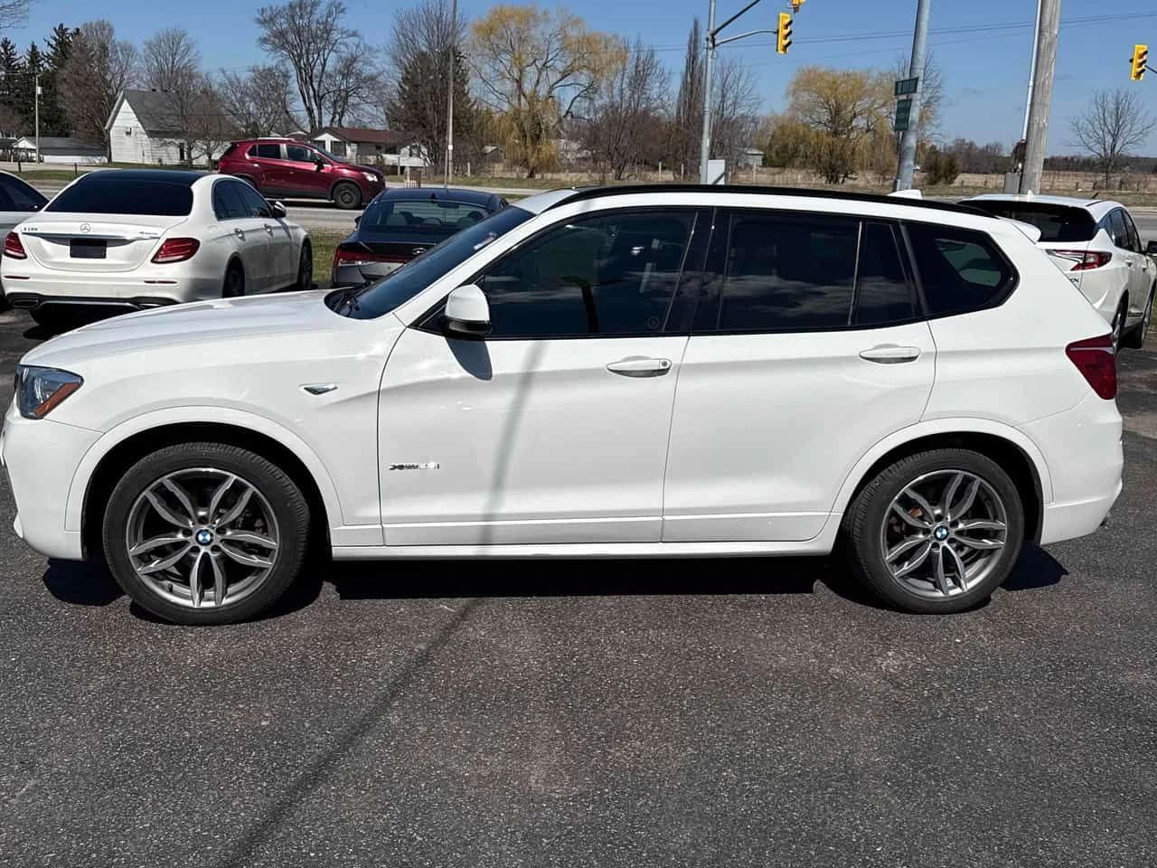 BMW X3 * xDrive28i * СЕРВИЗНА КНИЖКА * ЩОРИ * ПАМЕТ , снимка 3 - Автомобили и джипове - 54366806