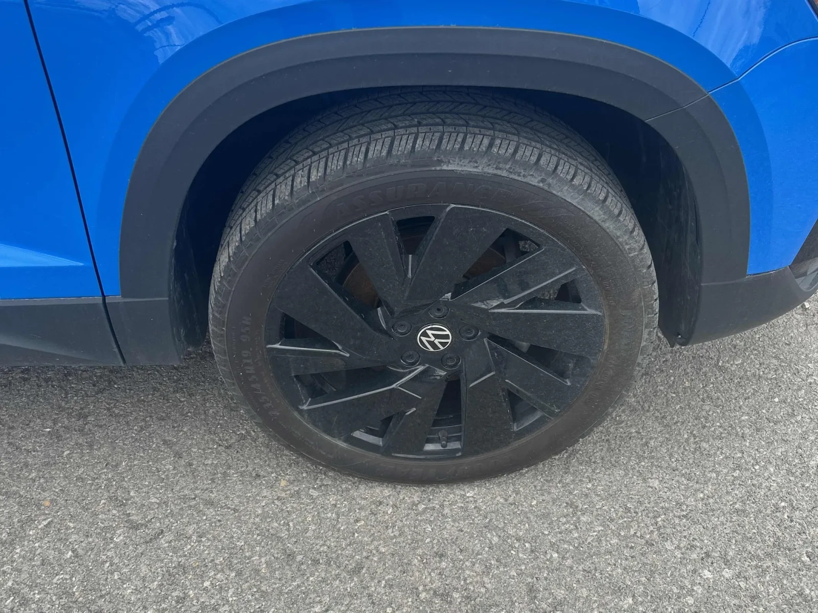 VW Taos CARFAX * АВТО КРЕДИТ * ПРОГНОЗНА ЦЕНА ДО БГ * , снимка 6 - Автомобили и джипове - 54626304