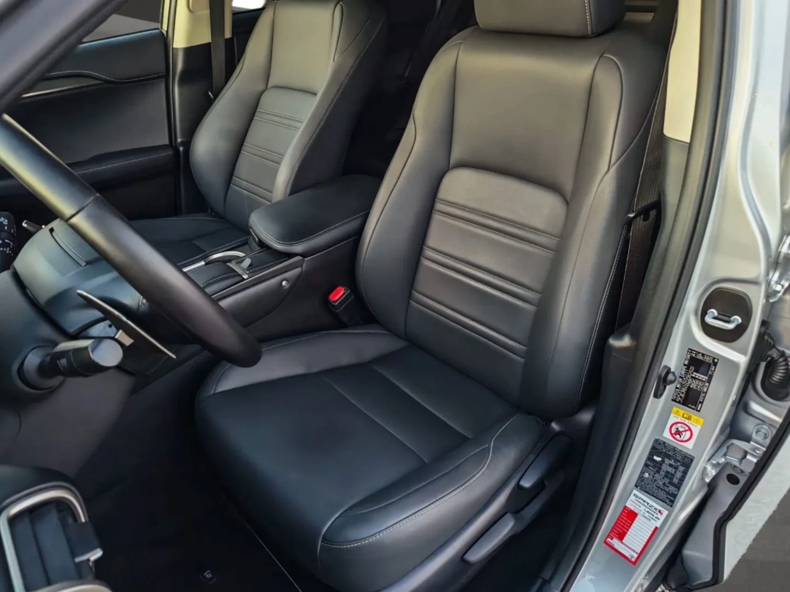 Lexus NX 300h FACELIFT, снимка 12 - Автомобили и джипове - 55871805