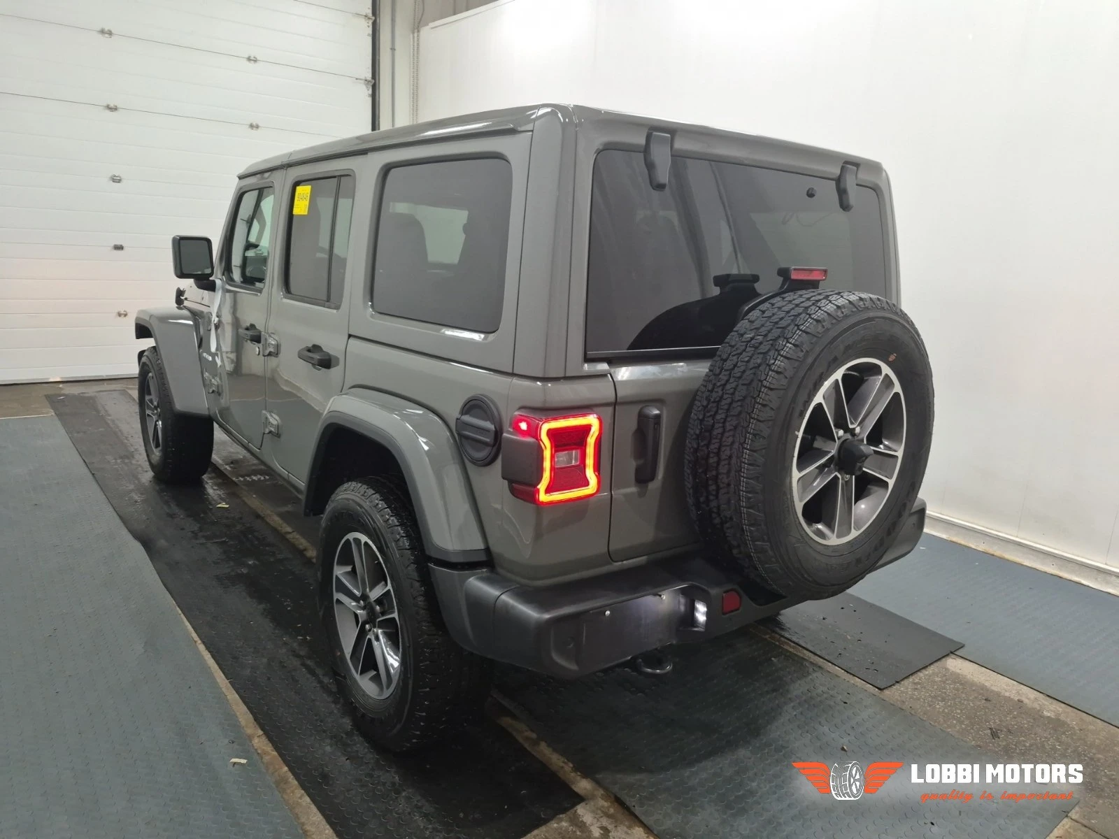 Jeep Wrangler, снимка 4 - Автомобили и джипове - 55928744