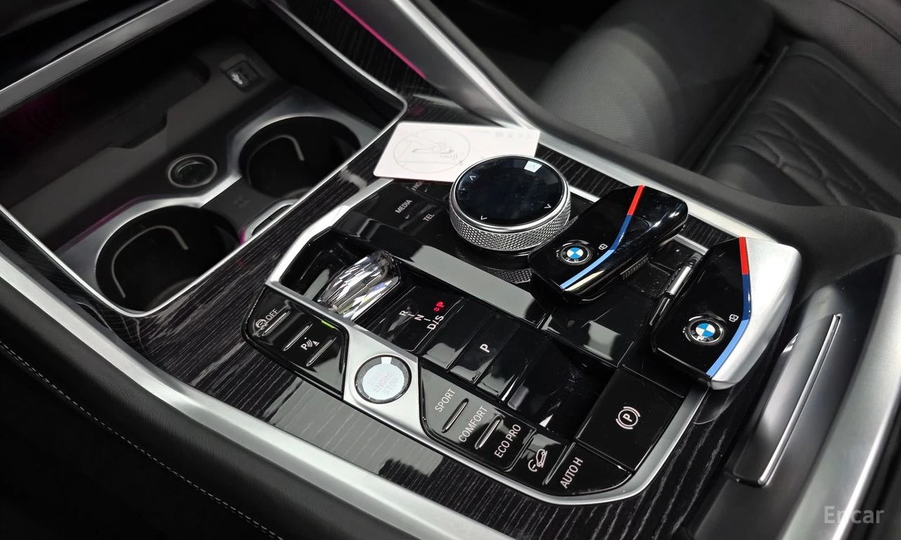 BMW X6 40i* M* SPORT* HARMON* KARDON* ОБДУХВАНЕ* ХЕДЪП* L, снимка 10 - Автомобили и джипове - 55961622