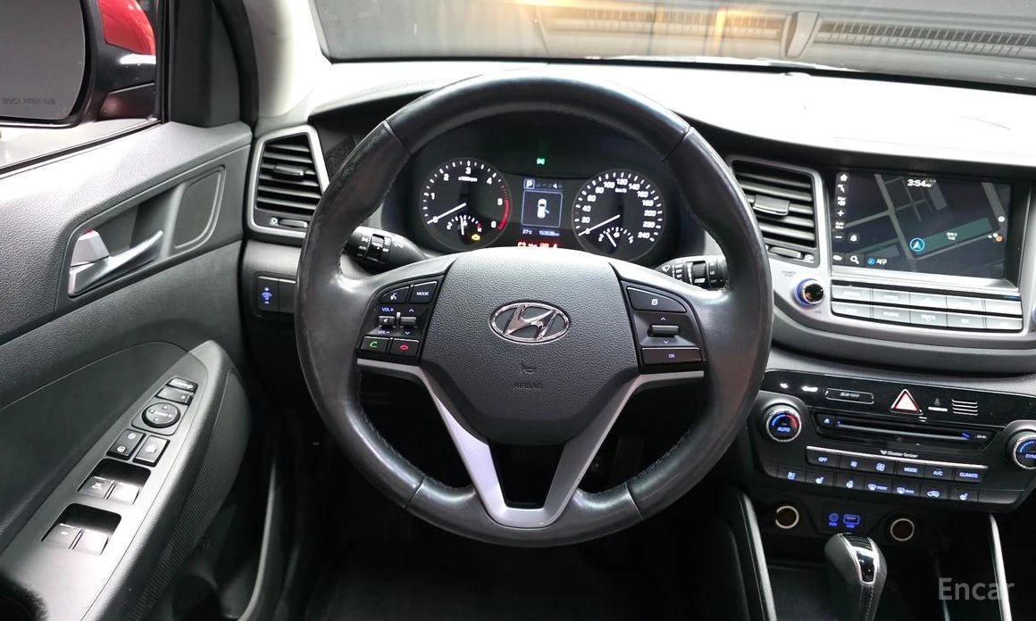 Hyundai Tucson, снимка 13 - Автомобили и джипове - 56514959