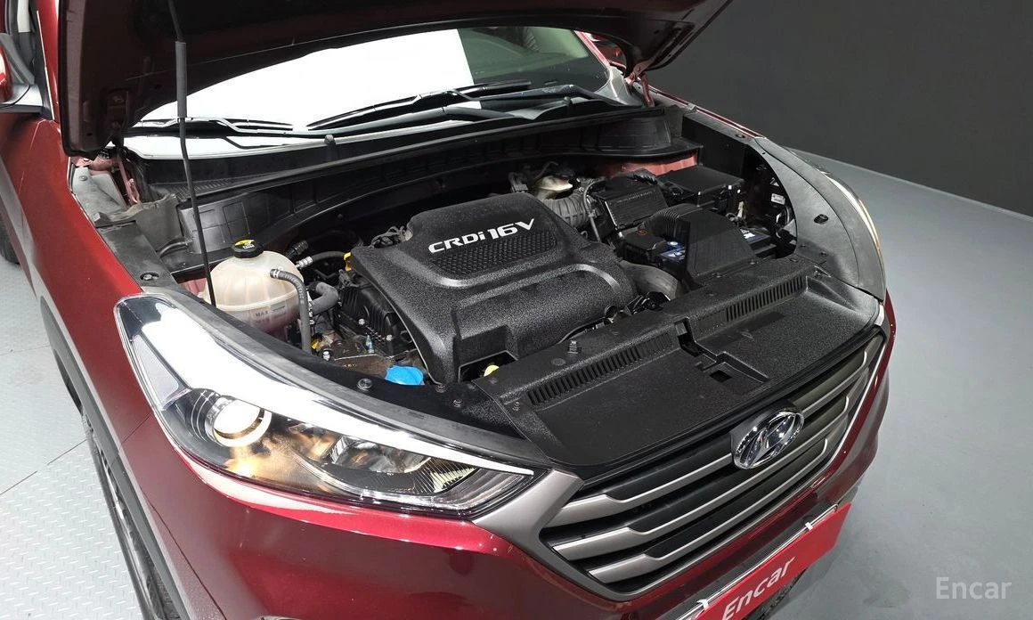 Hyundai Tucson, снимка 6 - Автомобили и джипове - 56514959
