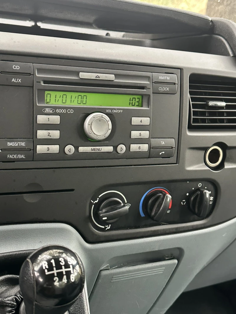 Ford Transit 2.4TDCi, снимка 8 - Бусове и автобуси - 51414270