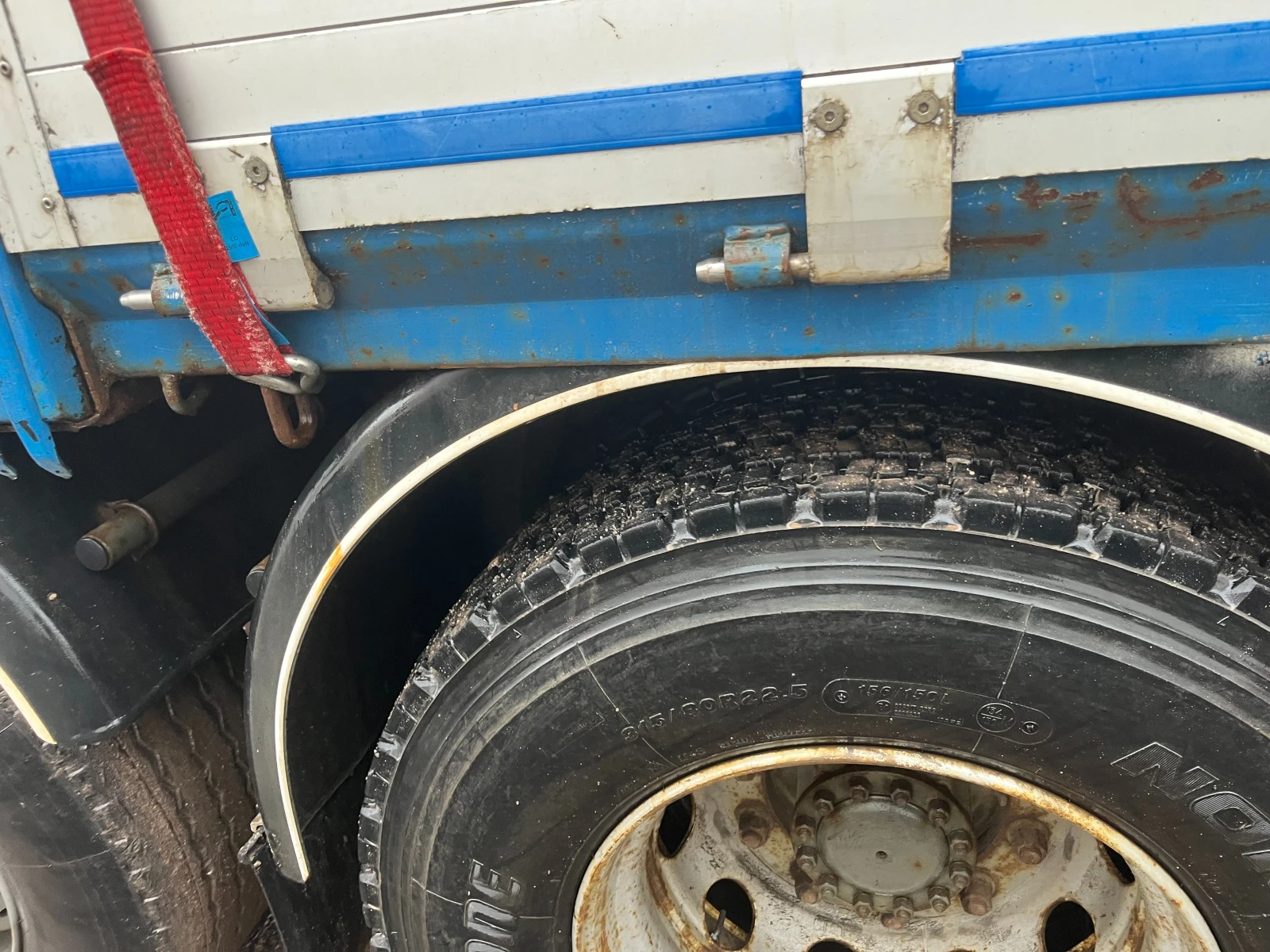 Volvo F12 340 - изображение 5