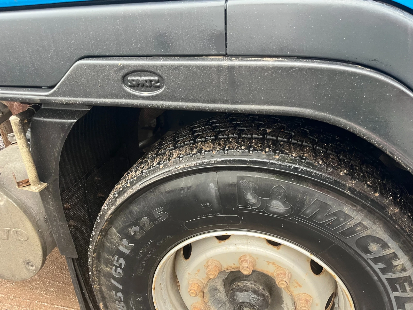 Volvo F12 340 - изображение 4