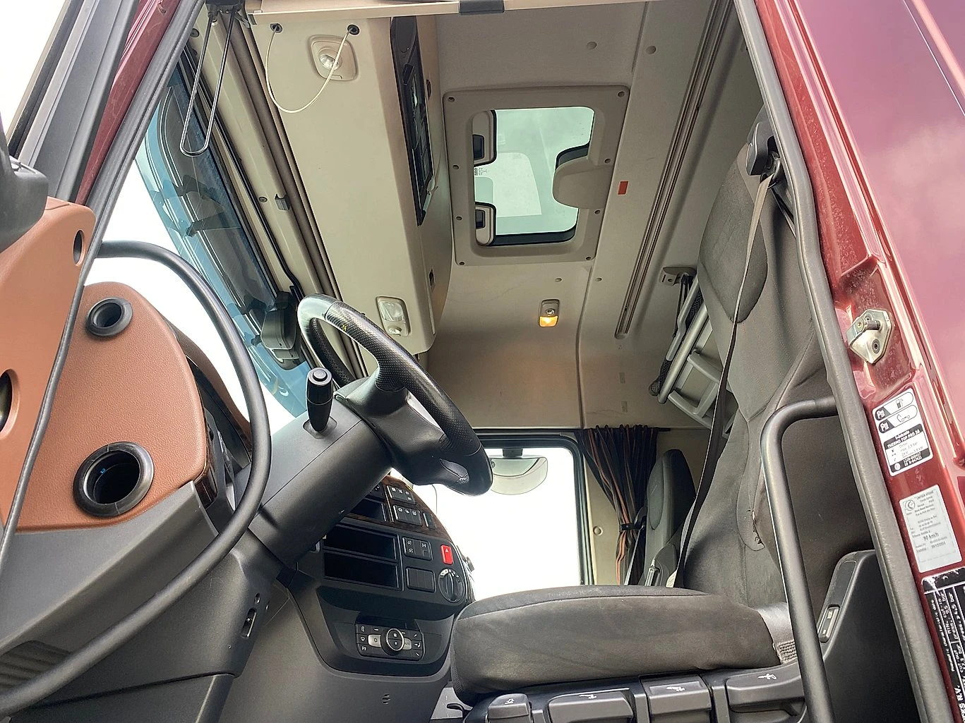 Daf XF 530FT - изображение 10