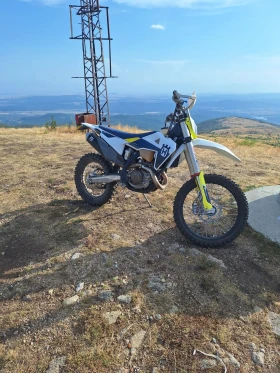 Husqvarna FE FE 450 77 часа, снимка 1