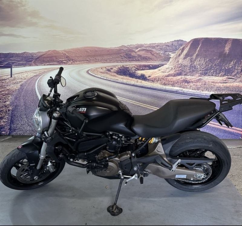 Ducati Monster 821  ABS, снимка 1 - Мотоциклети и мототехника - 46025339
