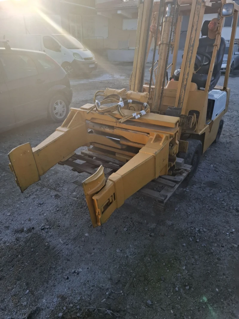 Мотокар Komatsu  Бензин , снимка 11 - Индустриална техника - 52974741