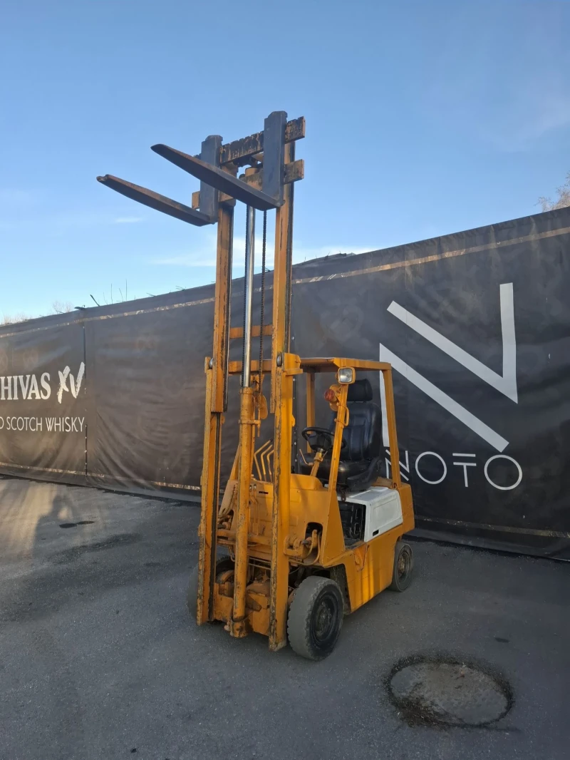 Мотокар Komatsu  Бензин , снимка 4 - Индустриална техника - 52974741