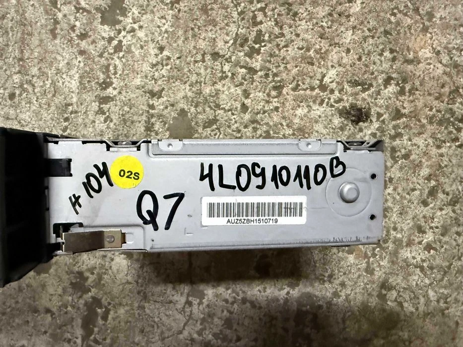 CD Changer �� Audi Q7 4L0910110B ��� 104 | Mobile.bg � ����������� 1