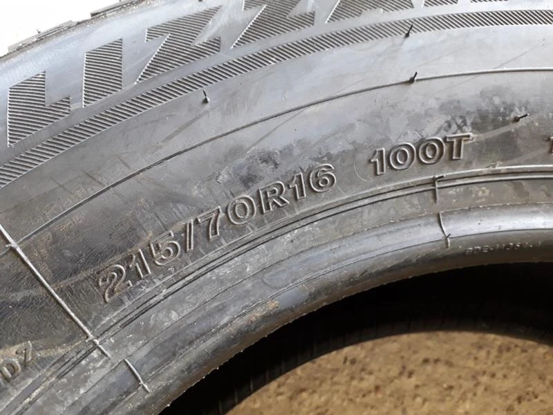 Гуми Зимни 215/70R16, снимка 9 - Гуми и джанти - 45863709