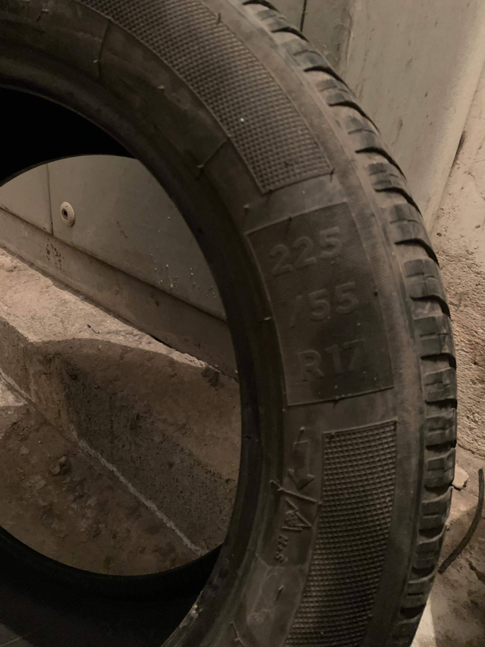���� 225/55R17 | Mobile.bg � ����������� 13
