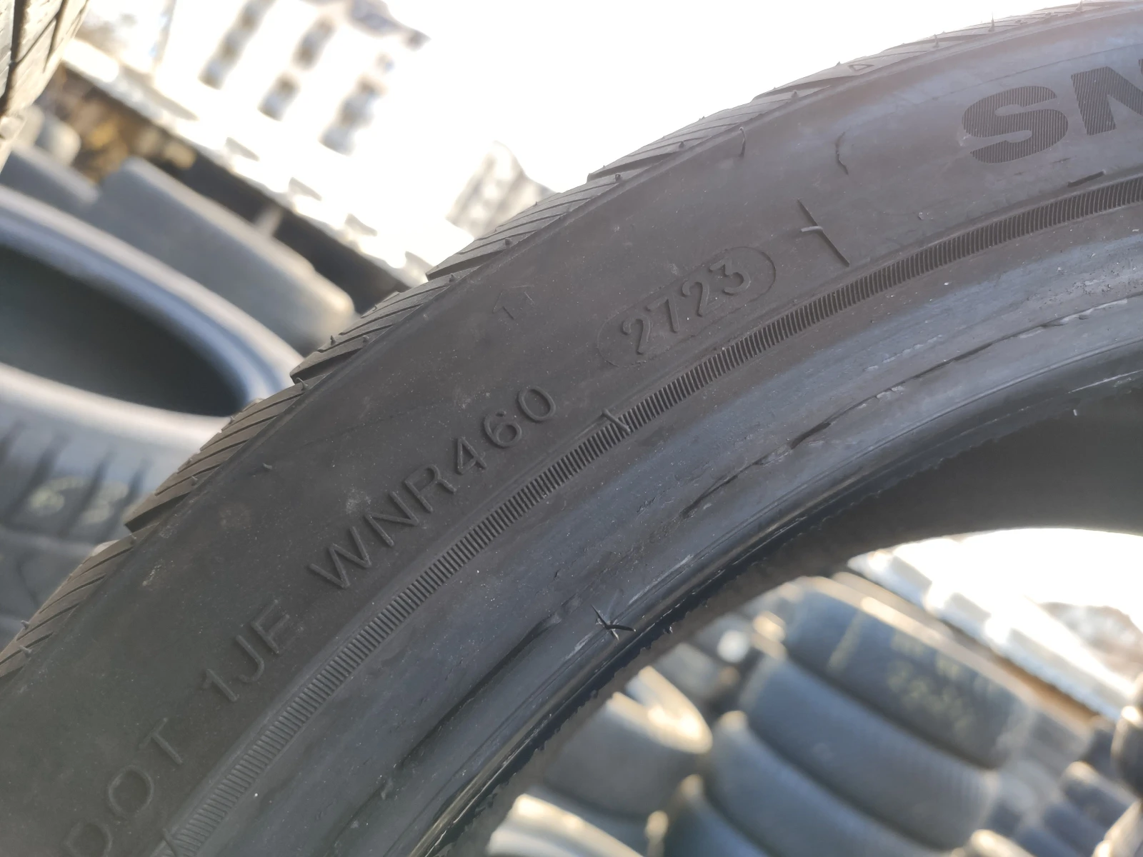 Гуми Зимни 205/40R18, снимка 9 - Гуми и джанти - 53959509