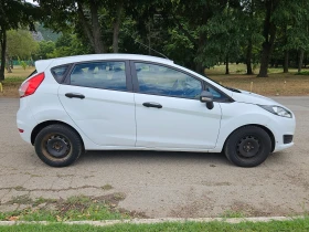 Ford Fiesta 88000 км, снимка 7