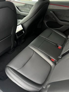 Tesla Model Y Juniper Long Range Dual AWD 01/2026, снимка 12