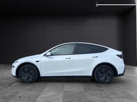 Tesla Model Y Juniper Long Range Dual AWD 01/2026, снимка 8
