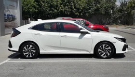 Обява за продажба на Honda Civic 1.0 VTEC Comfort Turbo MT ~25 990 лв. - изображение 4
