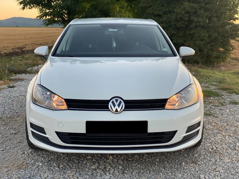 VW Golf 1.6 TDI, снимка 2 - Автомобили и джипове - 47184981