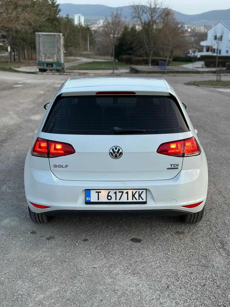 VW Golf 1.6 TDI, снимка 3 - Автомобили и джипове - 49071575