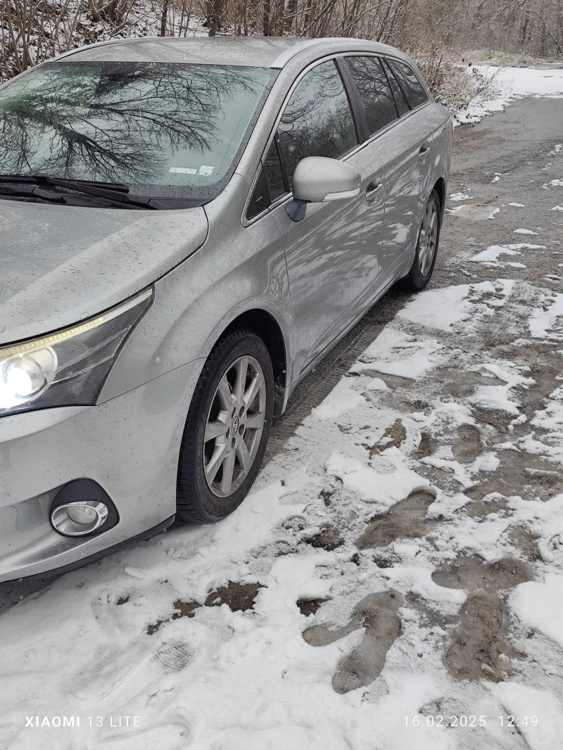 Toyota Avensis 2.0 D4D, снимка 12 - Автомобили и джипове - 44698348