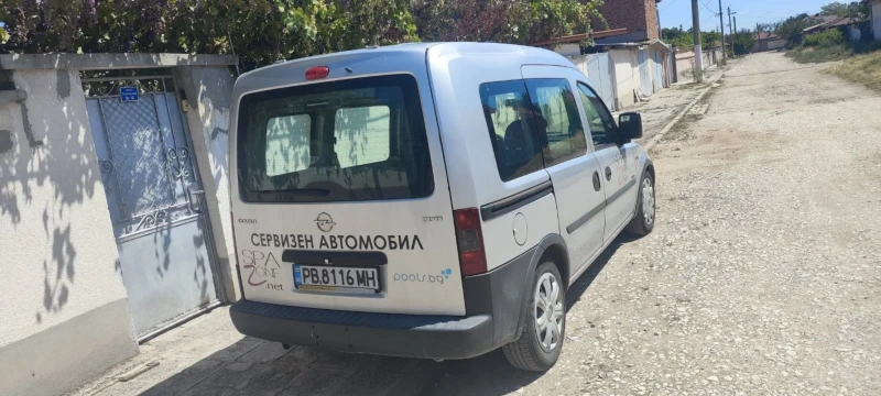 Opel Combo, снимка 2 - Автомобили и джипове - 48139820