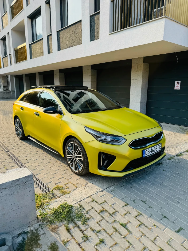 Kia Pro ceed GT - Line , снимка 1 - Автомобили и джипове - 48255514