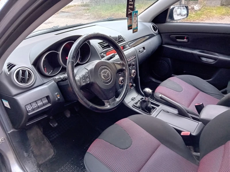 Mazda 3 1.6, снимка 7 - Автомобили и джипове - 48346738