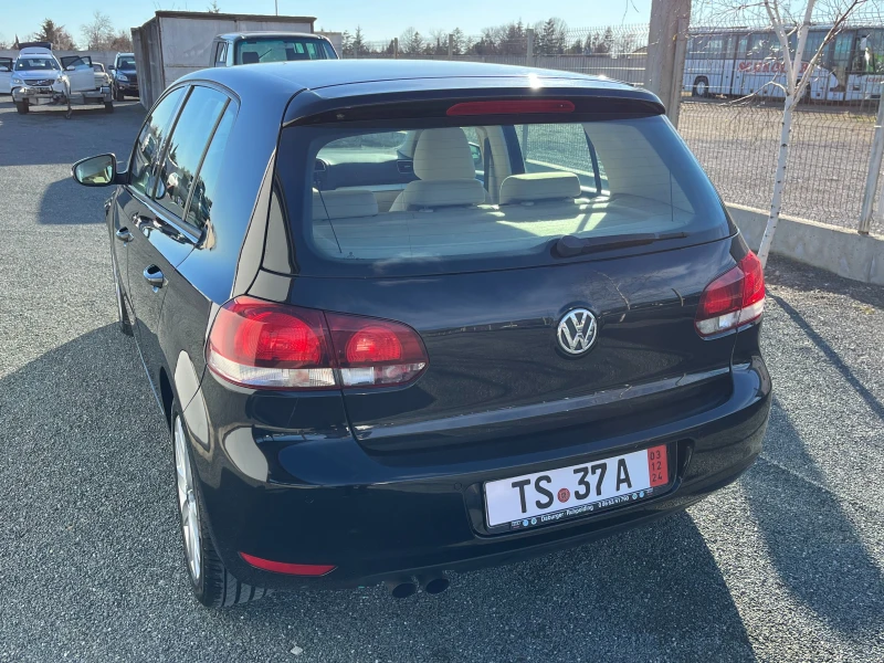 VW Golf 1.4i-122k.c., снимка 3 - Автомобили и джипове - 48388305