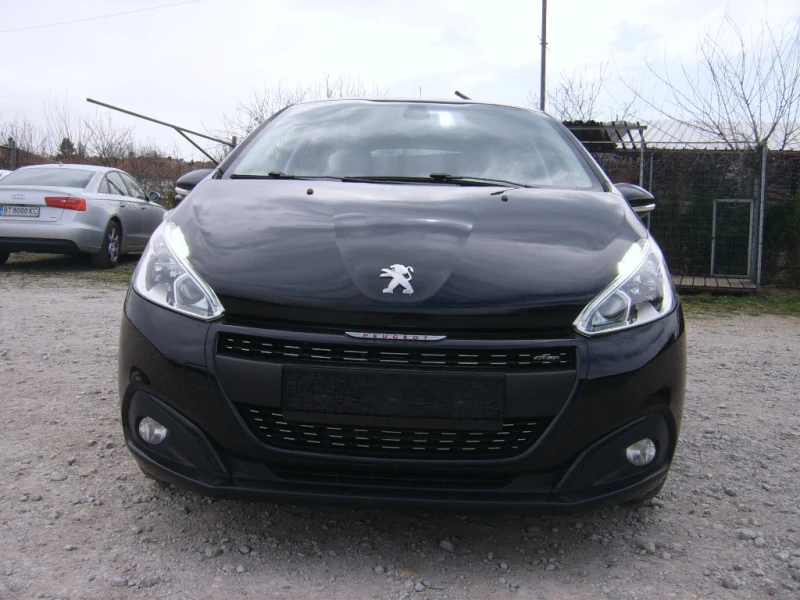 Peugeot 208 1, 2i automat GT line, снимка 2 - Автомобили и джипове - 49482431