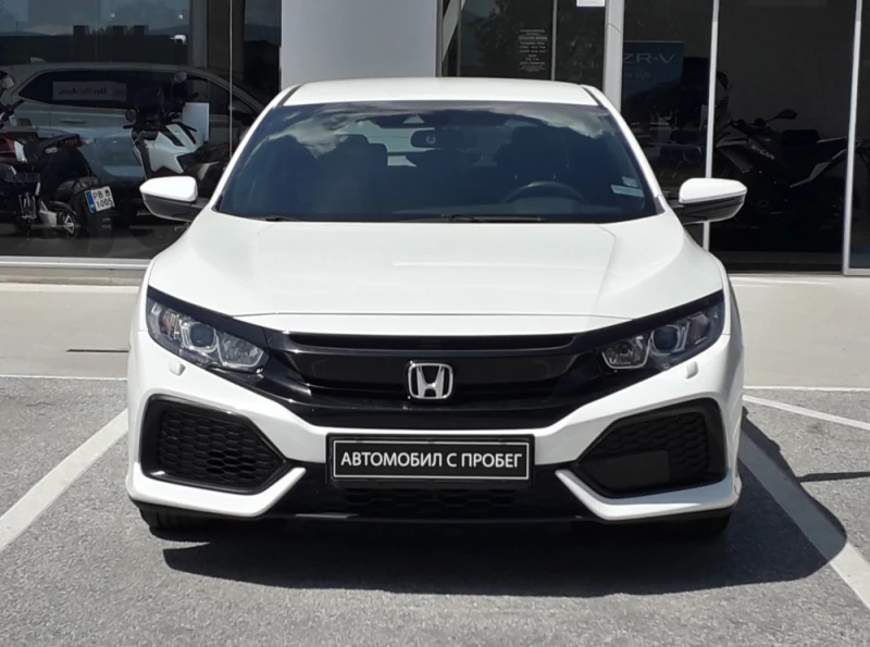 Honda Civic 1.0 VTEC Comfort Turbo MT, снимка 3 - Автомобили и джипове - 50163258