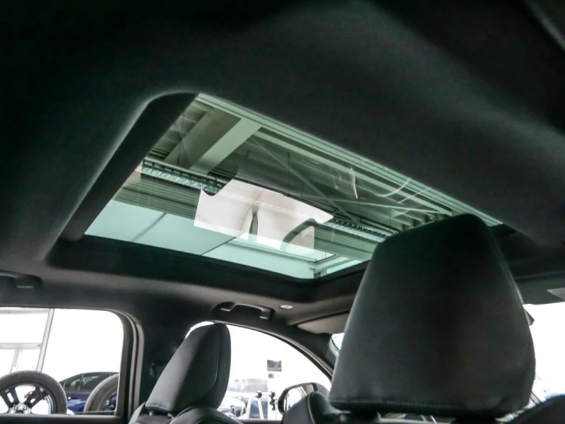 BMW iX2 xDRIVE 30 M SPORT HEAD UP PANO 360 CAMERA , снимка 8 - Автомобили и джипове - 51508887