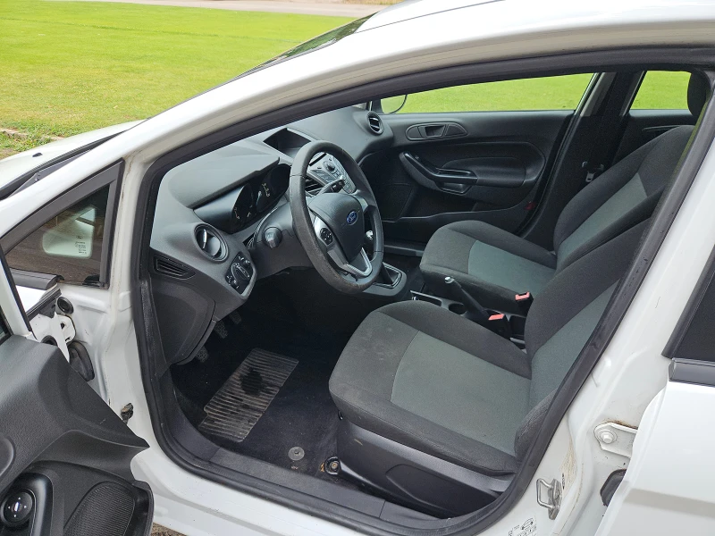 Ford Fiesta 87000 км, снимка 9 - Автомобили и джипове - 51586960