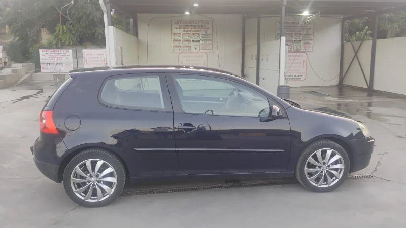 VW Golf 1.6, снимка 4 - Автомобили и джипове - 52684988