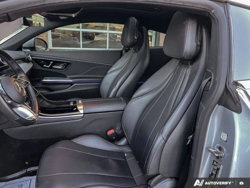 Mercedes-Benz CLE 300 4Matic * CARFAX* * АвтоКредит* (ЦЕНА ДО БГ), снимка 7 - Автомобили и джипове - 52661304