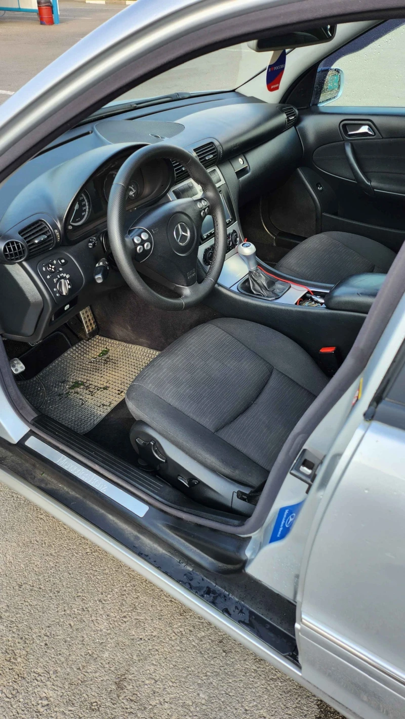 Mercedes-Benz C 220 220 CDI, снимка 9 - Автомобили и джипове - 53514474