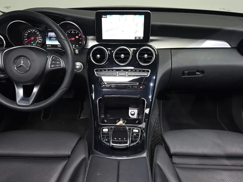 Mercedes-Benz C 180 W205, снимка 7 - Автомобили и джипове - 54968656