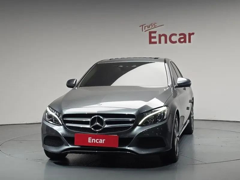 Mercedes-Benz C 180 W205, снимка 3 - Автомобили и джипове - 54968656