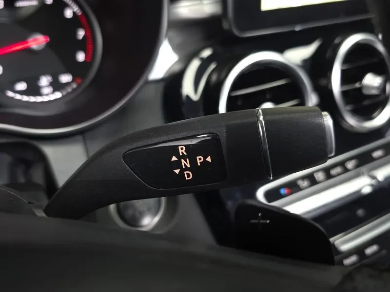 Mercedes-Benz C 180 W205, снимка 9 - Автомобили и джипове - 54968656