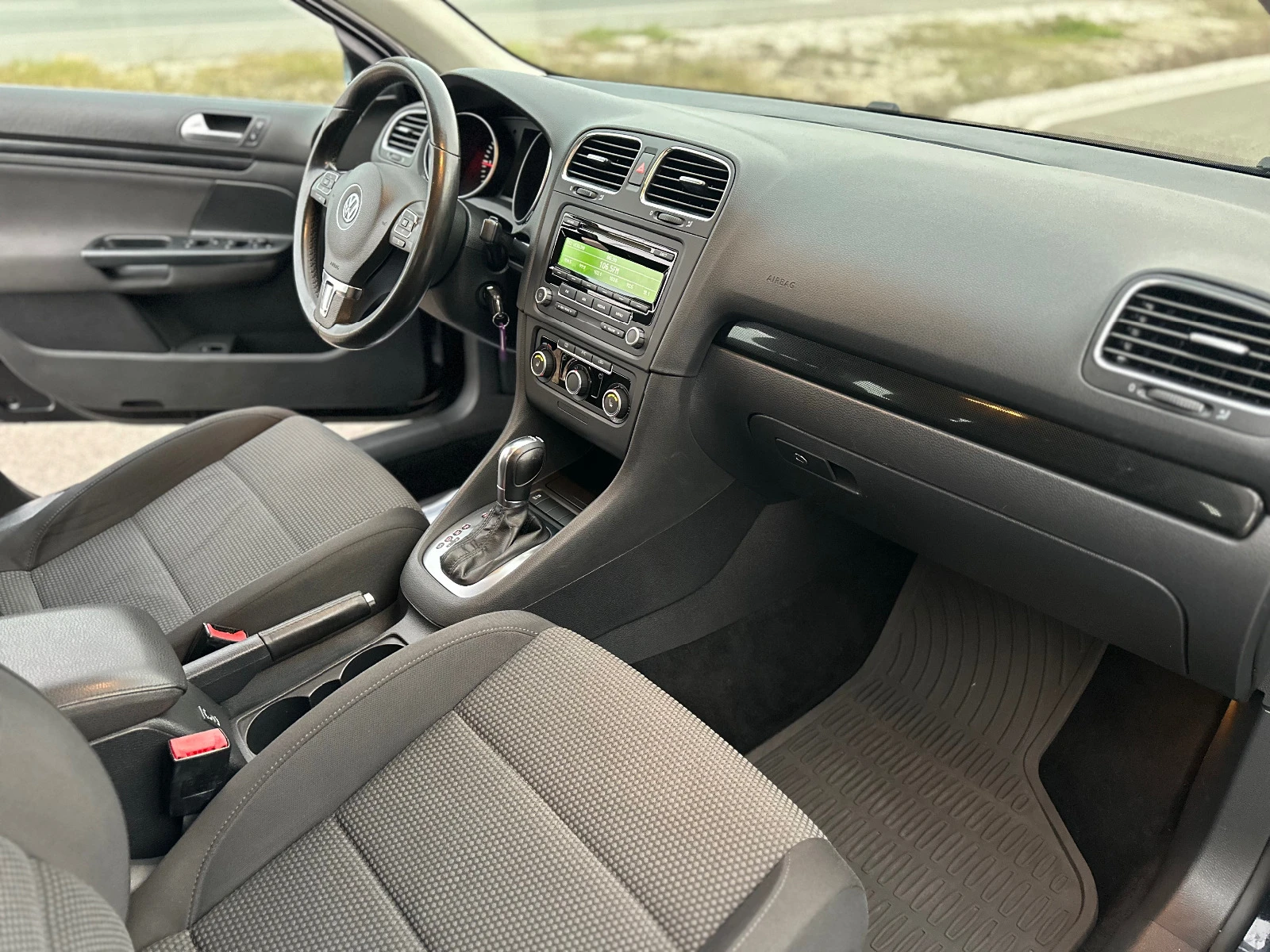 VW Golf   | Mobile.bg   11