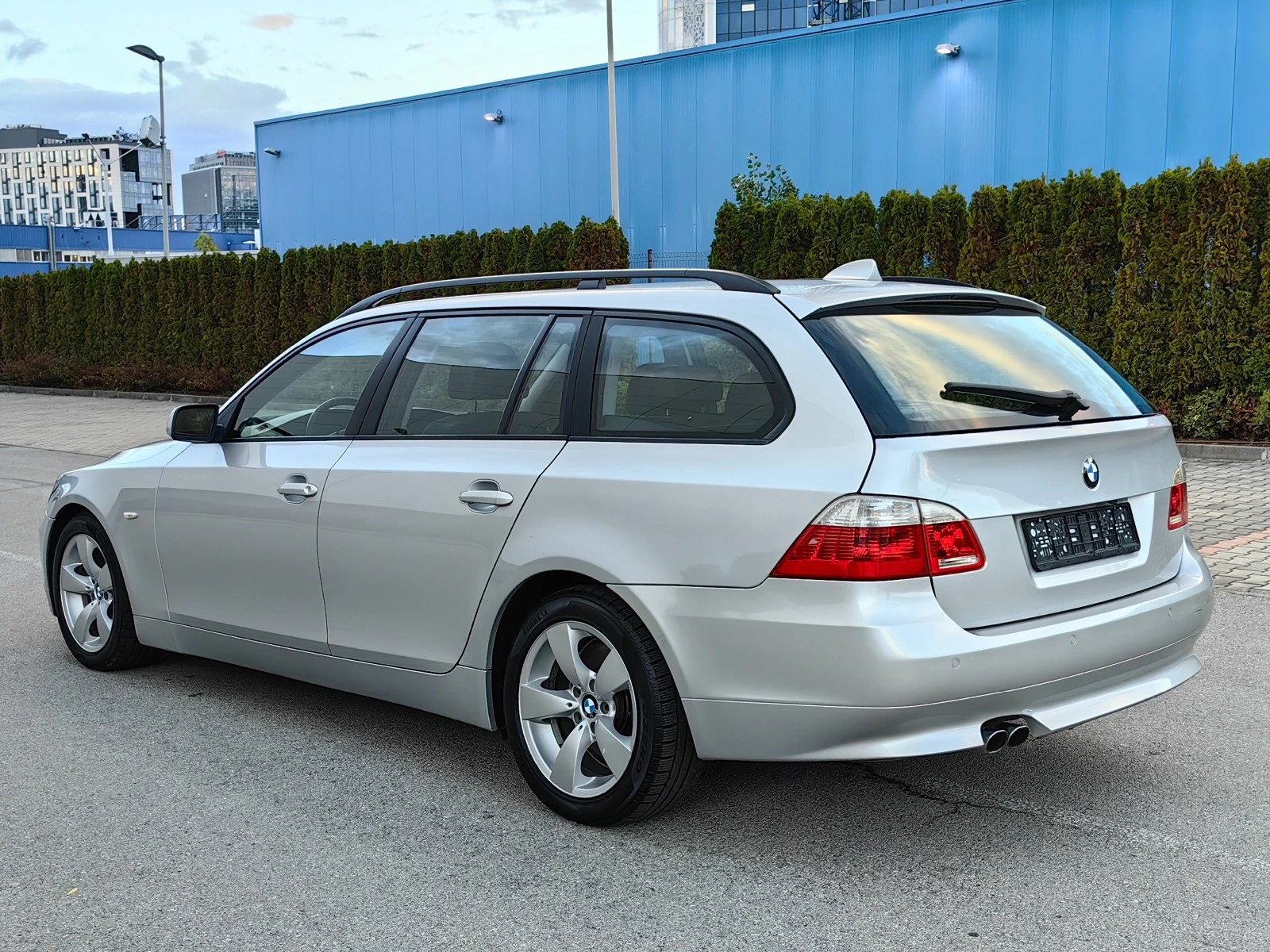 BMW 525 i # ПАНОРАМА # ЕЛ. БАГАЖНИК # NAVi # - изображение 3