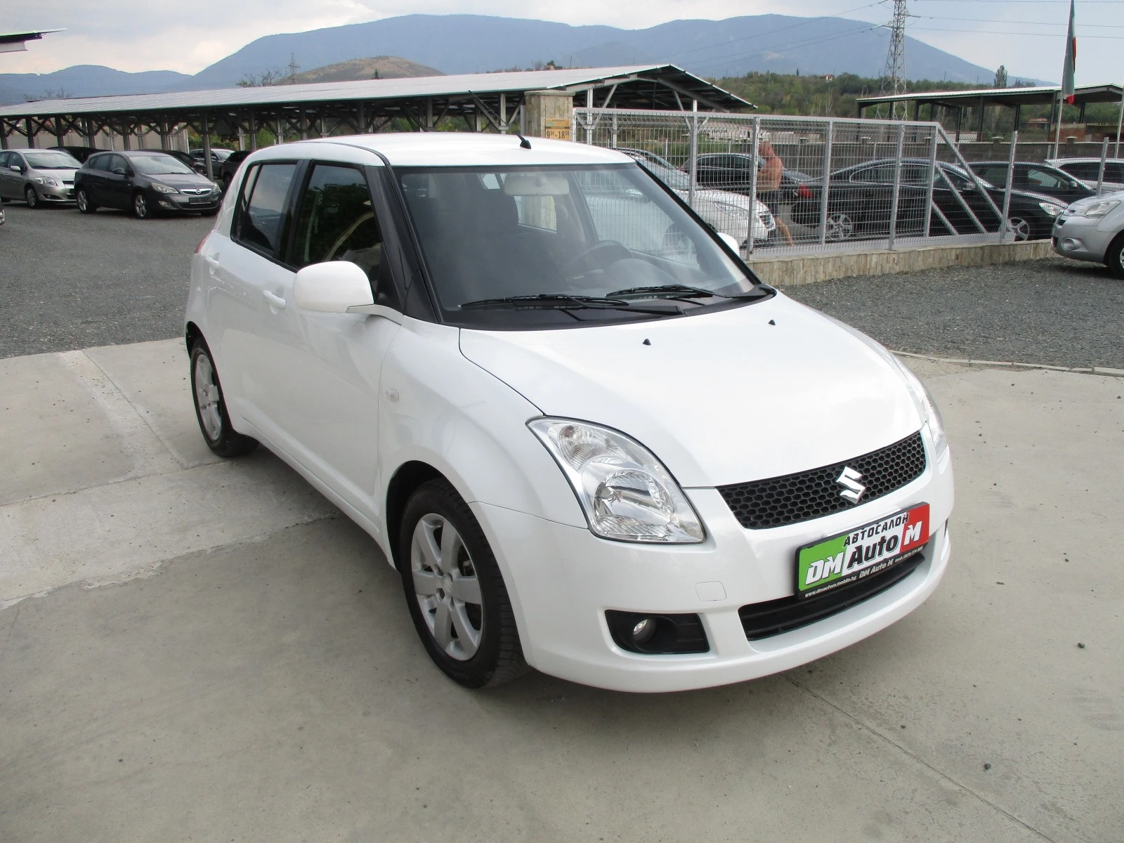 Suzuki Swift 1.3/БЕНЗИН/КАТО НОВА - изображение 2