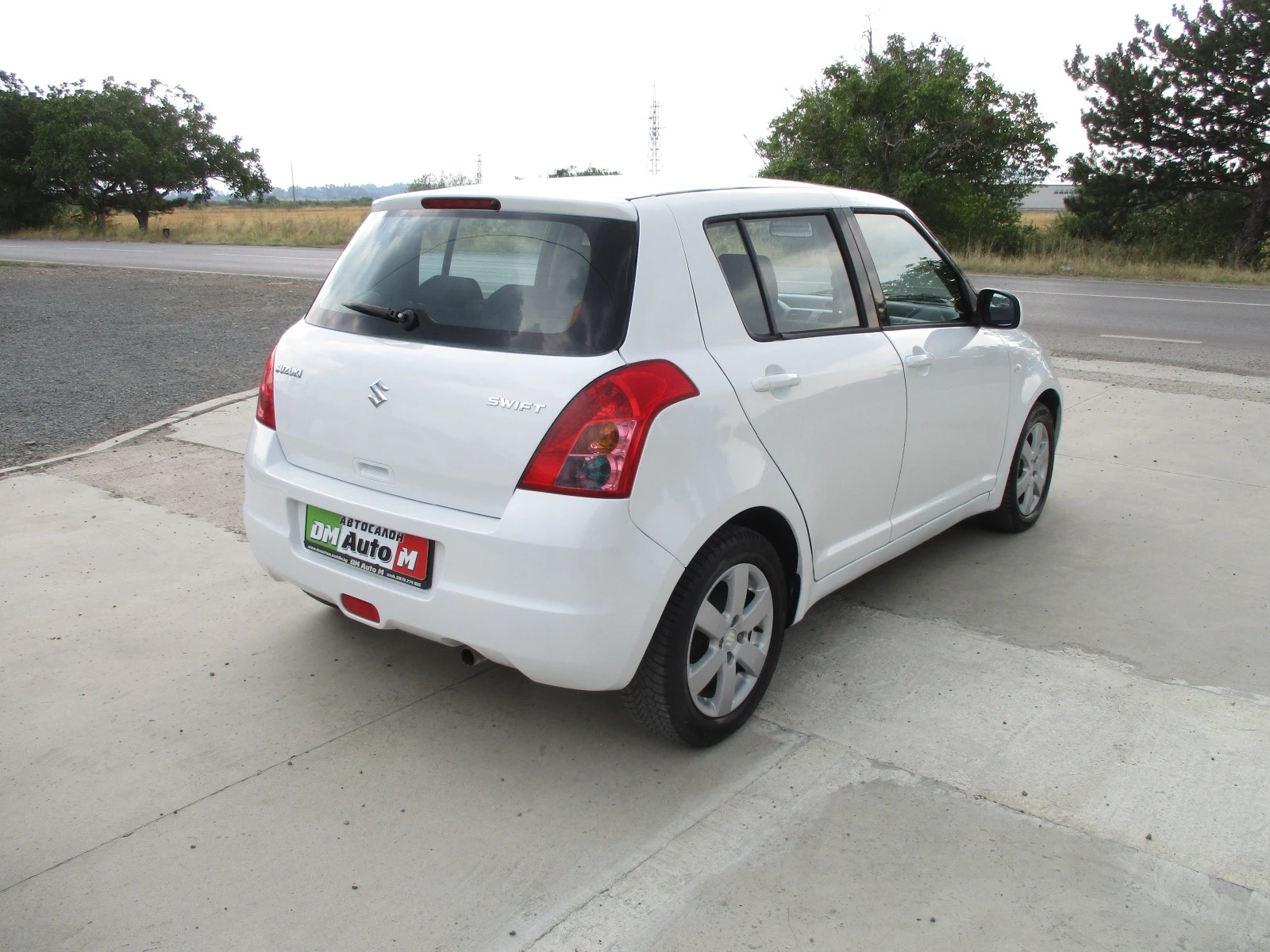 Suzuki Swift 1.3/БЕНЗИН/КАТО НОВА - изображение 4